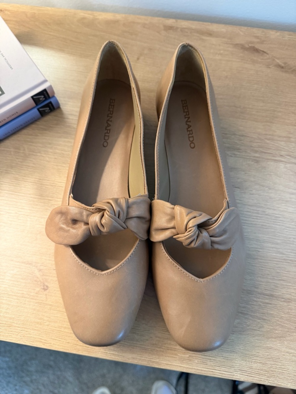 Bernardo Tan Knotted Leather Flats